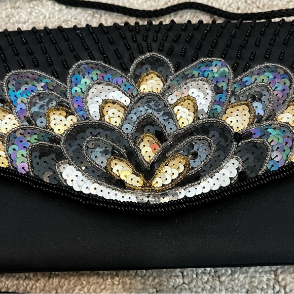 Black Satin Evening Bag Clutch / Shoulder Peacock Iridescent Beaded Sequin - Picture 3 of 8
